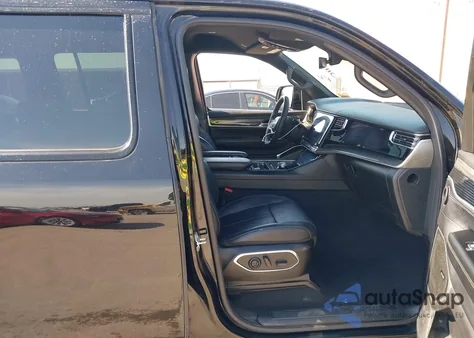 2022 Jeep Wagoneer Series Iii 4X2 из США, поврежденный, VIN 1C4SJUDT8NS207099